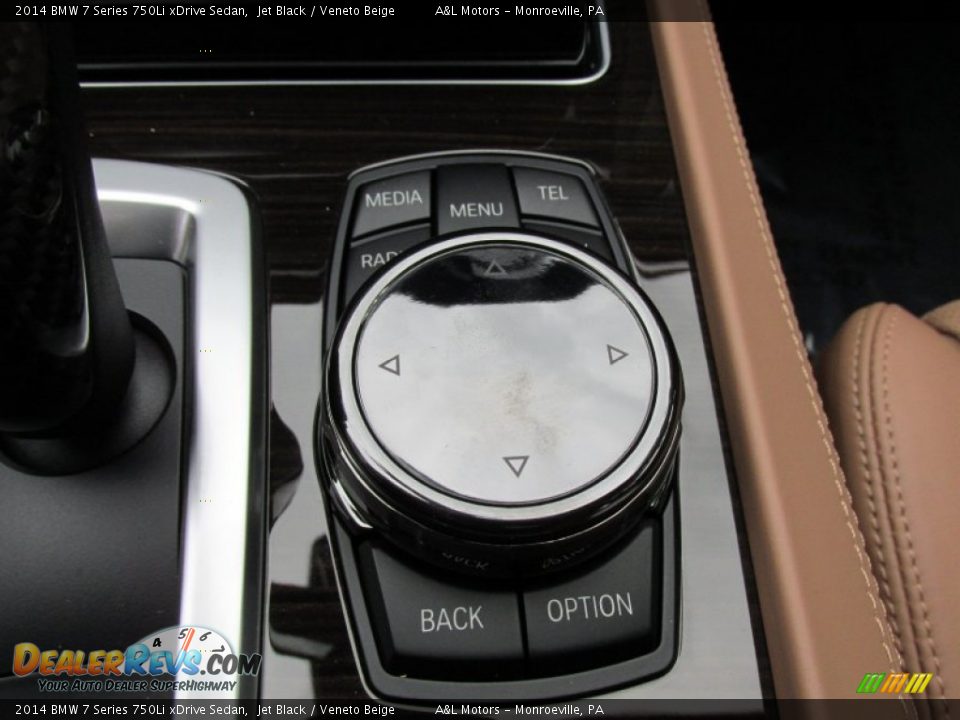 2014 BMW 7 Series 750Li xDrive Sedan Jet Black / Veneto Beige Photo #17