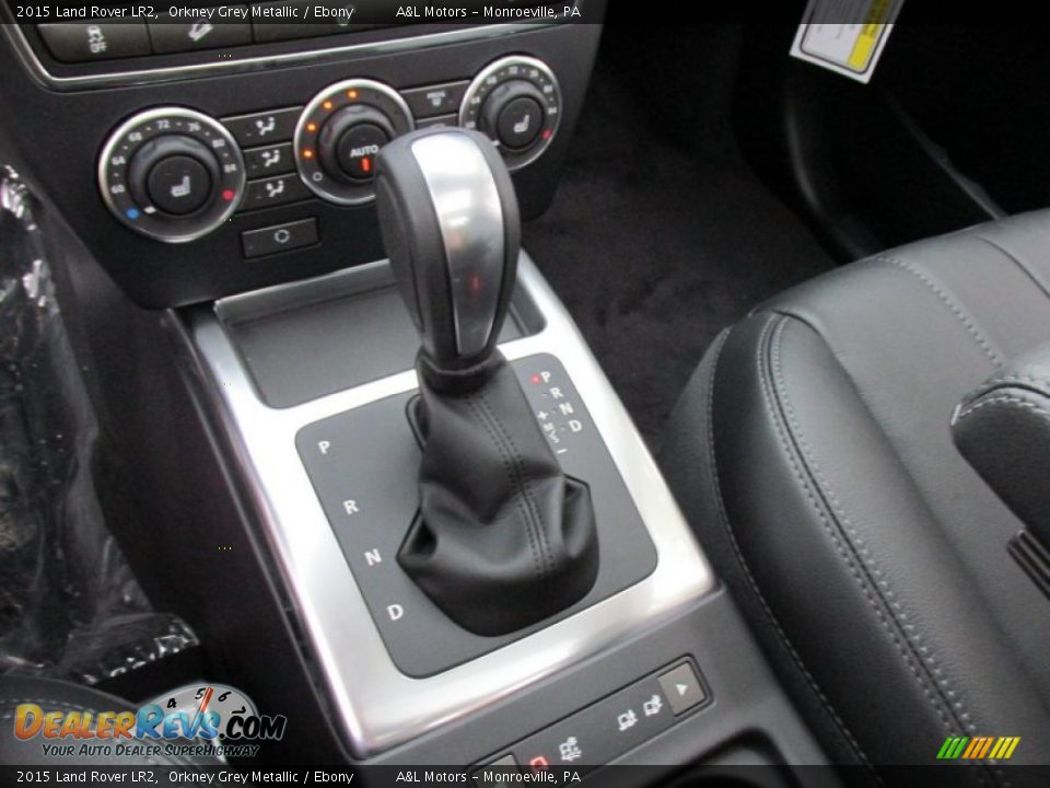 2015 Land Rover LR2  Shifter Photo #15