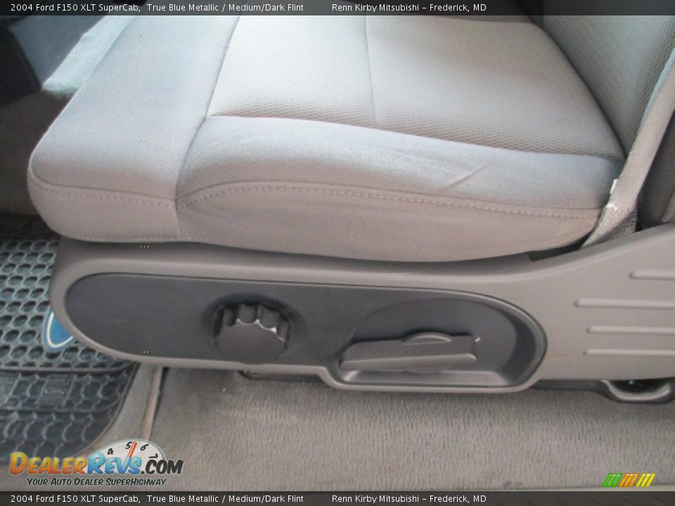 2004 Ford F150 XLT SuperCab True Blue Metallic / Medium/Dark Flint Photo #14