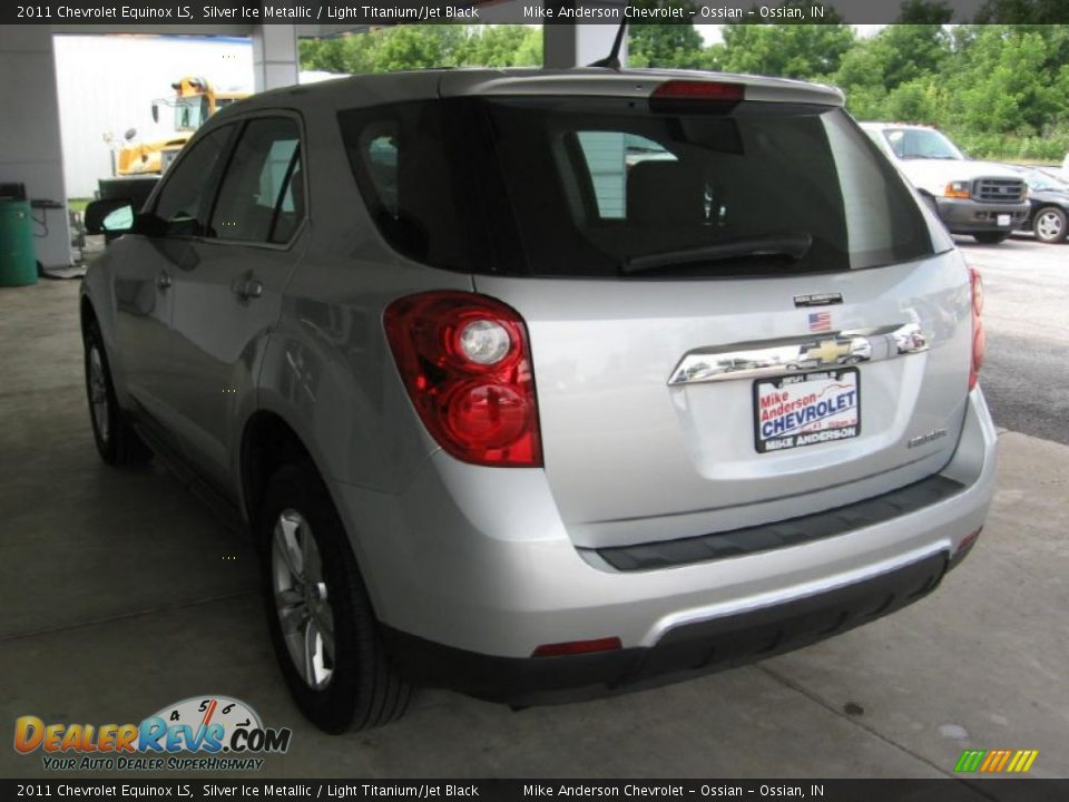 2011 Chevrolet Equinox LS Silver Ice Metallic / Light Titanium/Jet Black Photo #3