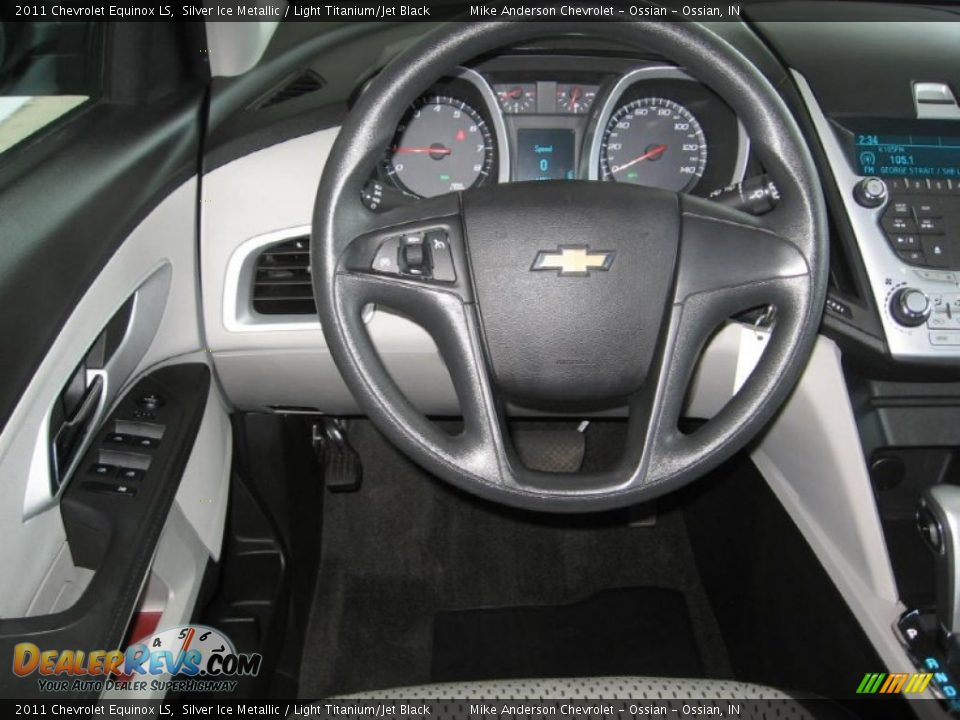 2011 Chevrolet Equinox LS Silver Ice Metallic / Light Titanium/Jet Black Photo #4