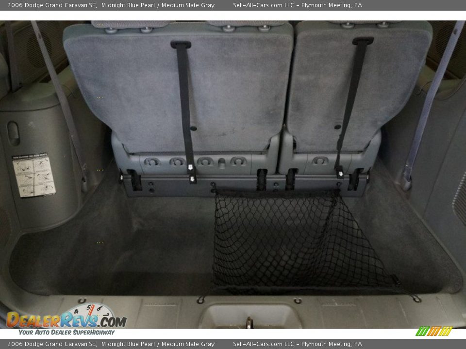 2006 Dodge Grand Caravan SE Midnight Blue Pearl / Medium Slate Gray Photo #25