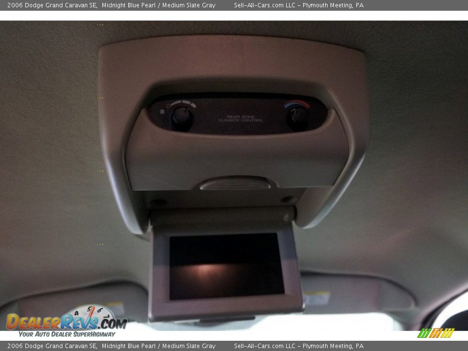 2006 Dodge Grand Caravan SE Midnight Blue Pearl / Medium Slate Gray Photo #28
