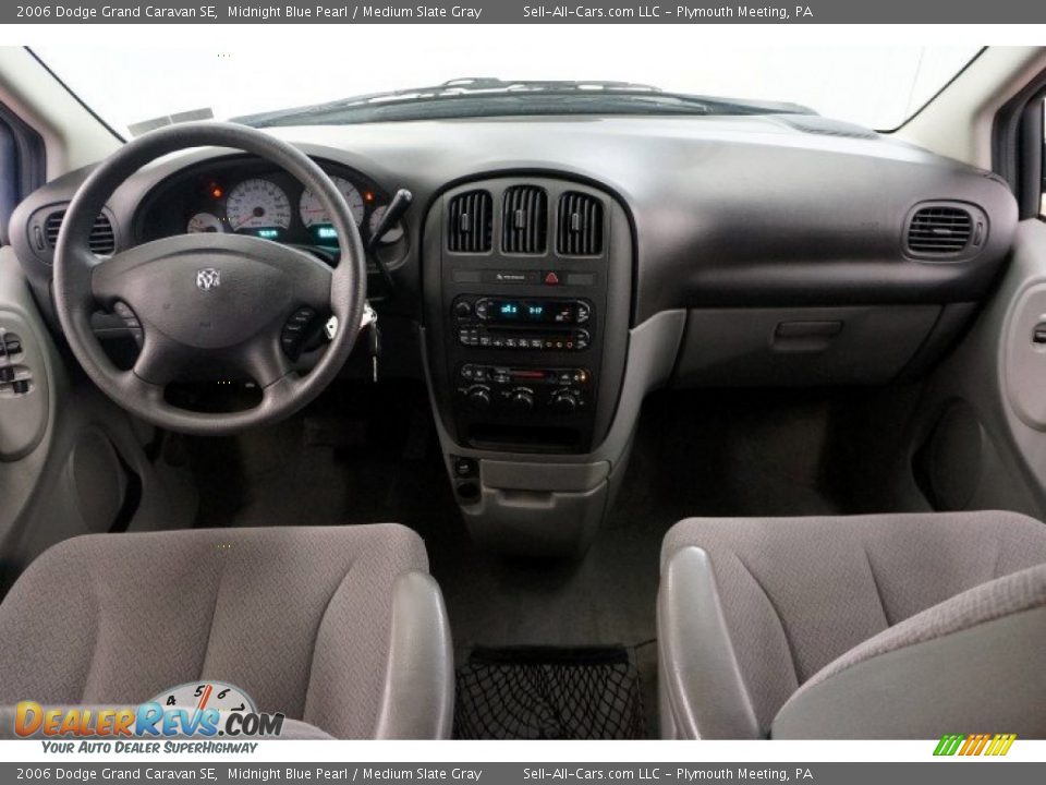 2006 Dodge Grand Caravan SE Midnight Blue Pearl / Medium Slate Gray Photo #29