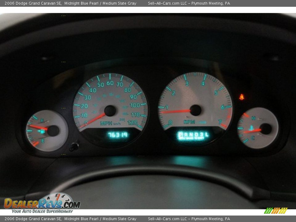 2006 Dodge Grand Caravan SE Midnight Blue Pearl / Medium Slate Gray Photo #33