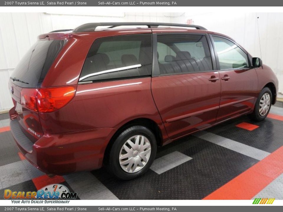 2007 Toyota Sienna LE Salsa Red Pearl / Stone Photo #15