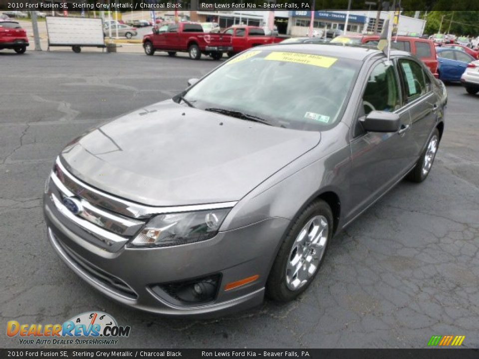 2010 Ford Fusion SE Sterling Grey Metallic / Charcoal Black Photo #4