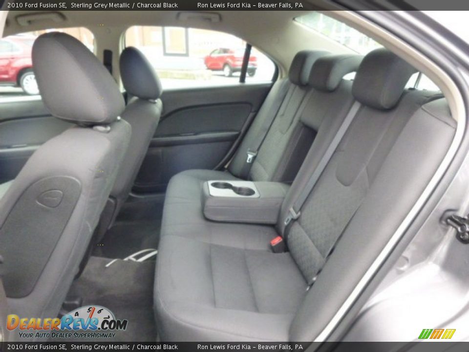 2010 Ford Fusion SE Sterling Grey Metallic / Charcoal Black Photo #12