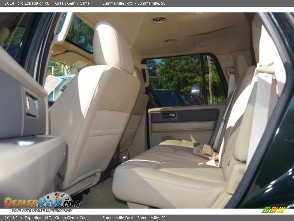 2014 Ford Expedition XLT Green Gem / Camel Photo #16