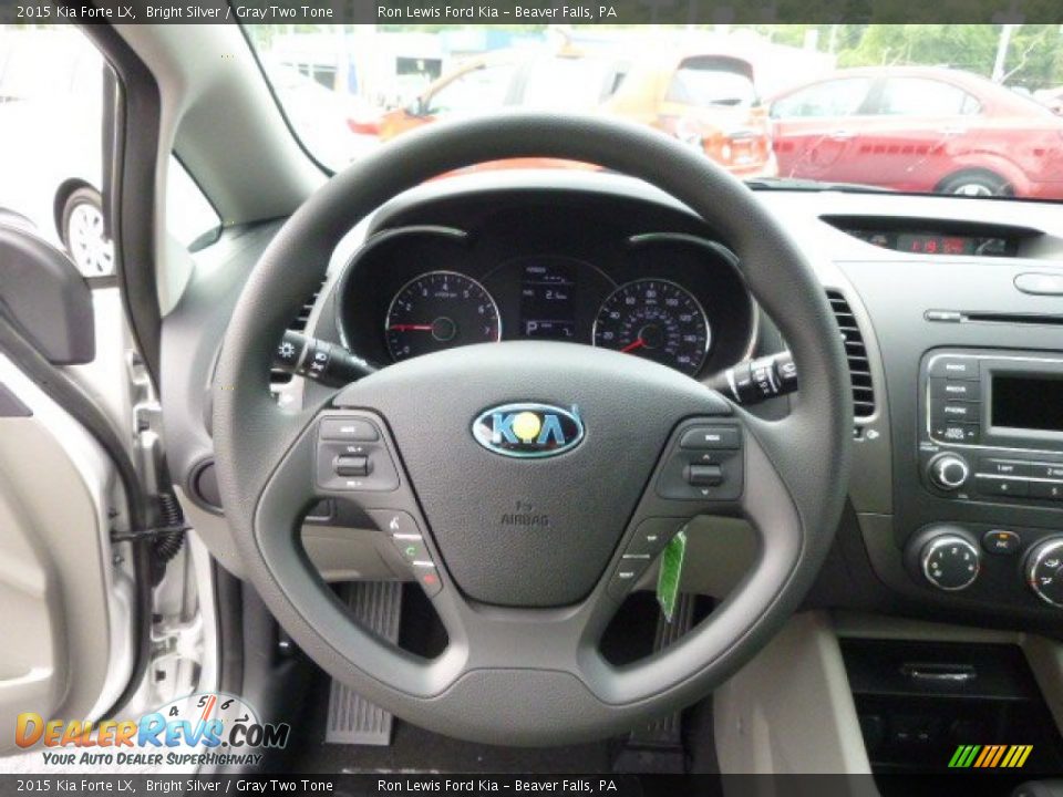 2015 Kia Forte LX Bright Silver / Gray Two Tone Photo #19