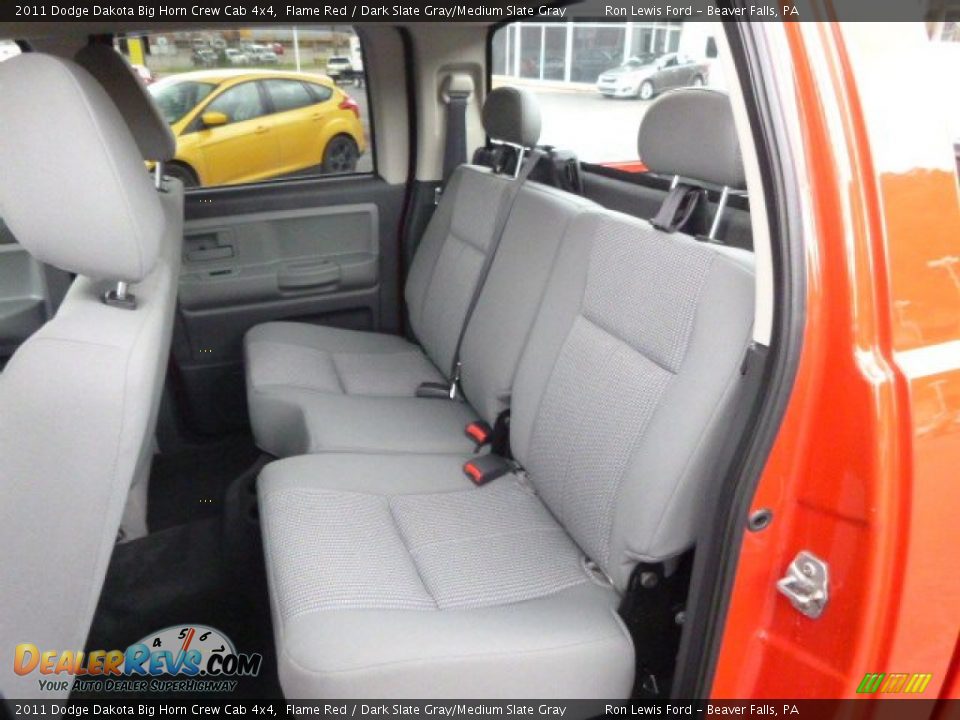 2011 Dodge Dakota Big Horn Crew Cab 4x4 Flame Red / Dark Slate Gray/Medium Slate Gray Photo #12