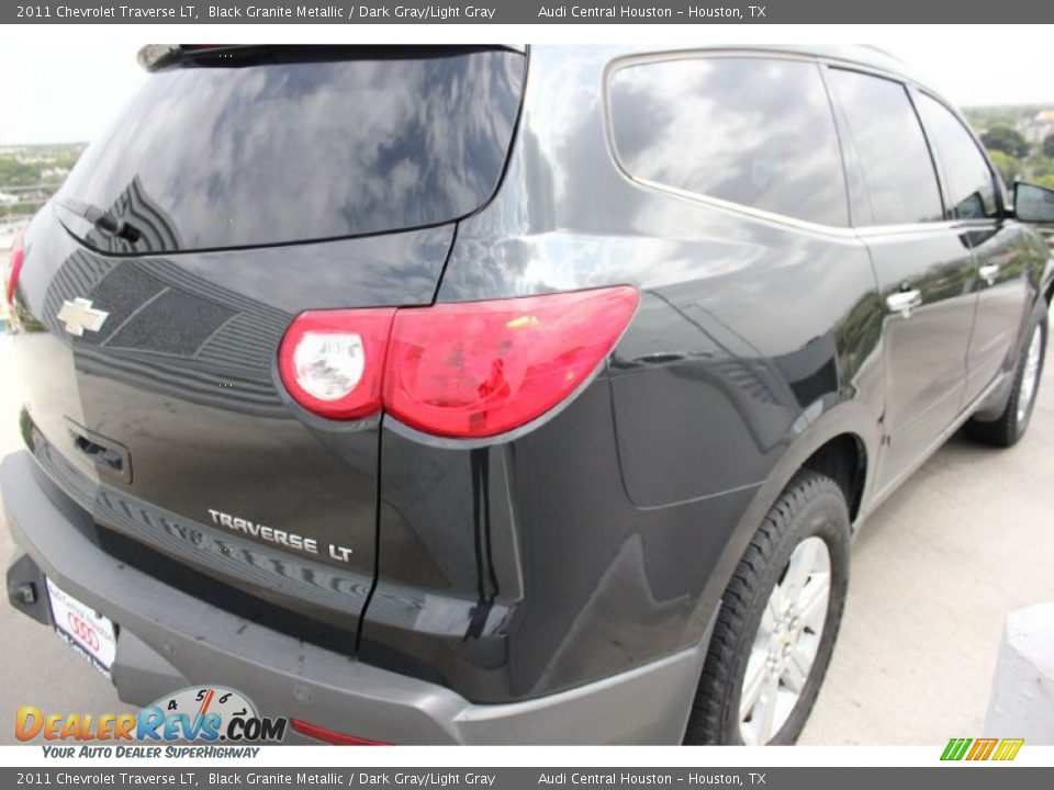 2011 Chevrolet Traverse LT Black Granite Metallic / Dark Gray/Light Gray Photo #8