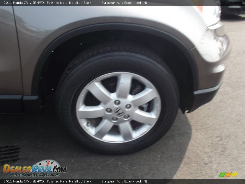 2011 Honda CR-V SE 4WD Polished Metal Metallic / Black Photo #16