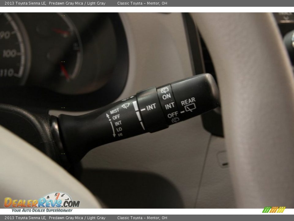 2013 Toyota Sienna LE Predawn Gray Mica / Light Gray Photo #14
