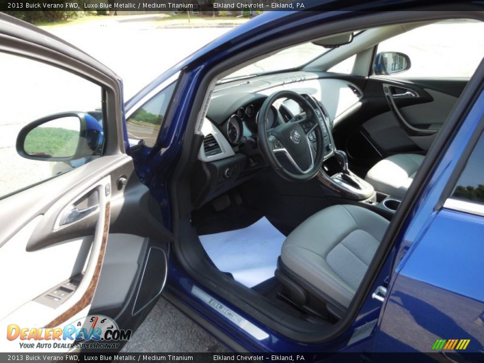 2013 Buick Verano FWD Luxo Blue Metallic / Medium Titanium Photo #10