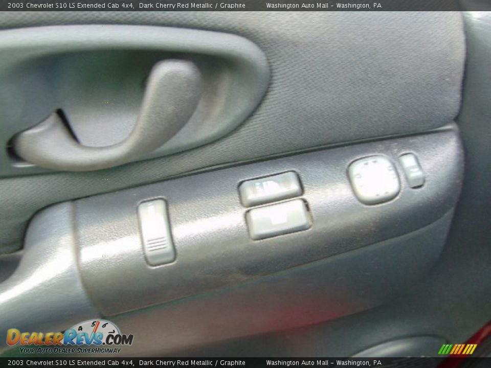 2003 Chevrolet S10 LS Extended Cab 4x4 Dark Cherry Red Metallic / Graphite Photo #11