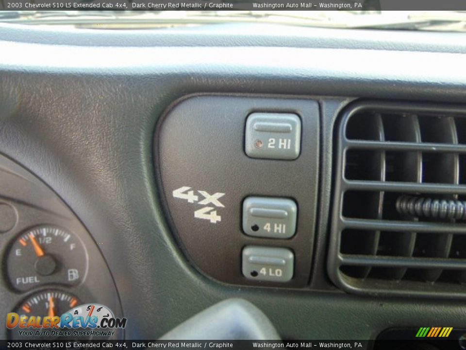 2003 Chevrolet S10 LS Extended Cab 4x4 Dark Cherry Red Metallic / Graphite Photo #14