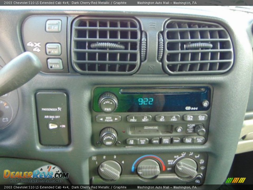 2003 Chevrolet S10 LS Extended Cab 4x4 Dark Cherry Red Metallic / Graphite Photo #15