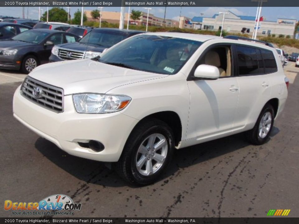 2010 Toyota Highlander Blizzard White Pearl / Sand Beige Photo #5
