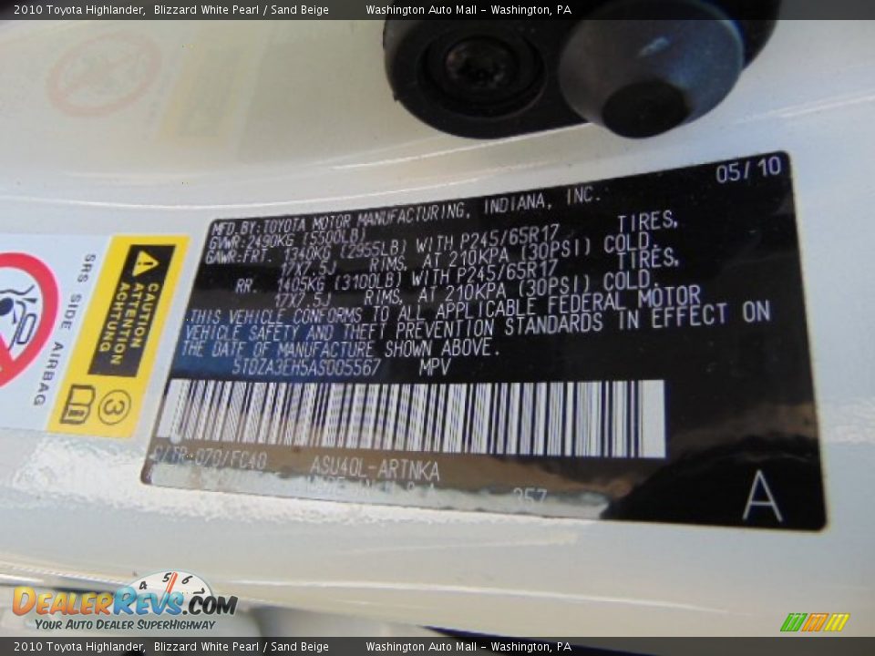 2010 Toyota Highlander Blizzard White Pearl / Sand Beige Photo #19