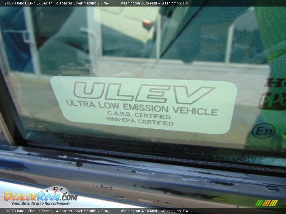 2007 Honda Civic LX Sedan Alabaster Silver Metallic / Gray Photo #9