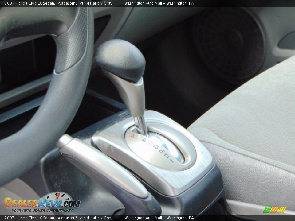 2007 Honda Civic LX Sedan Alabaster Silver Metallic / Gray Photo #12