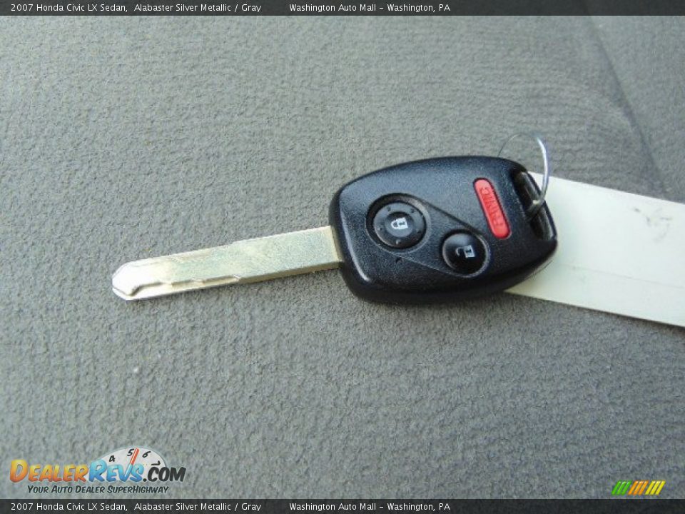 2007 Honda Civic LX Sedan Alabaster Silver Metallic / Gray Photo #17