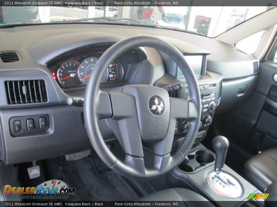 2011 Mitsubishi Endeavor SE AWD Kalapana Black / Black Photo #14