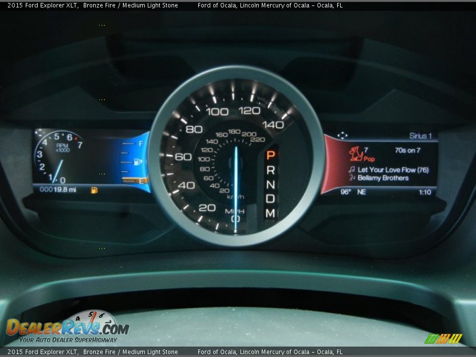 2015 Ford Explorer XLT Bronze Fire / Medium Light Stone Photo #10