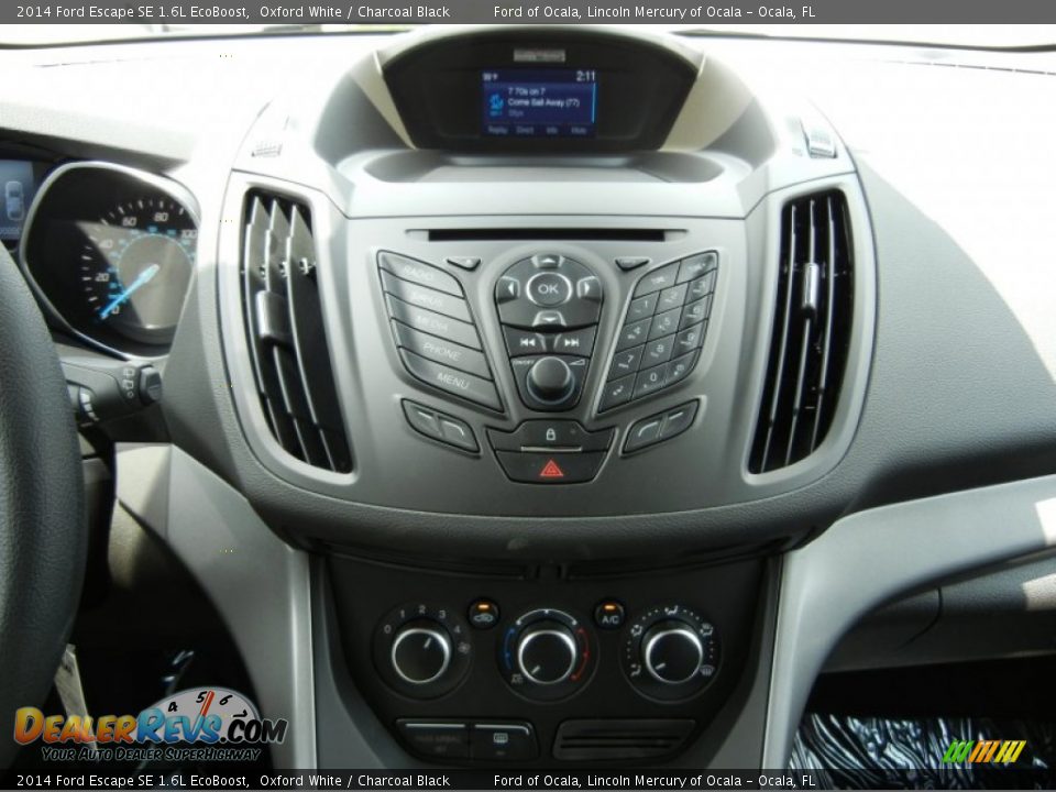 2014 Ford Escape SE 1.6L EcoBoost Oxford White / Charcoal Black Photo #10