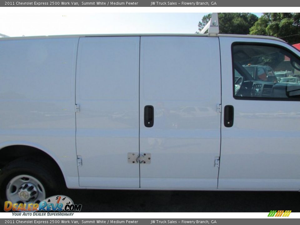 2011 Chevrolet Express 2500 Work Van Summit White / Medium Pewter Photo #19