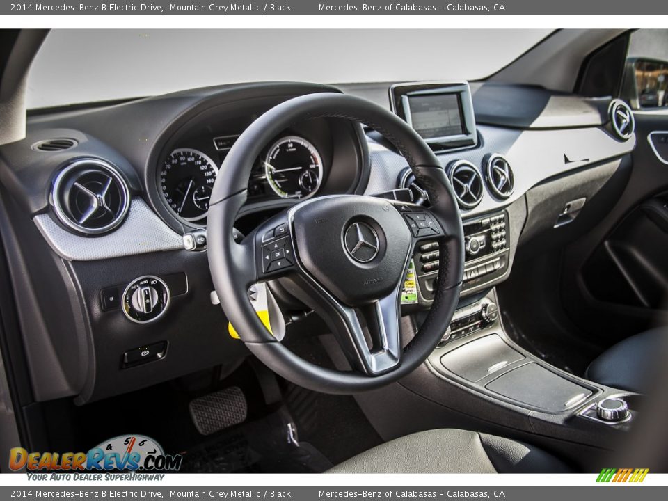 Dashboard of 2014 Mercedes-Benz B Electric Drive Photo #5