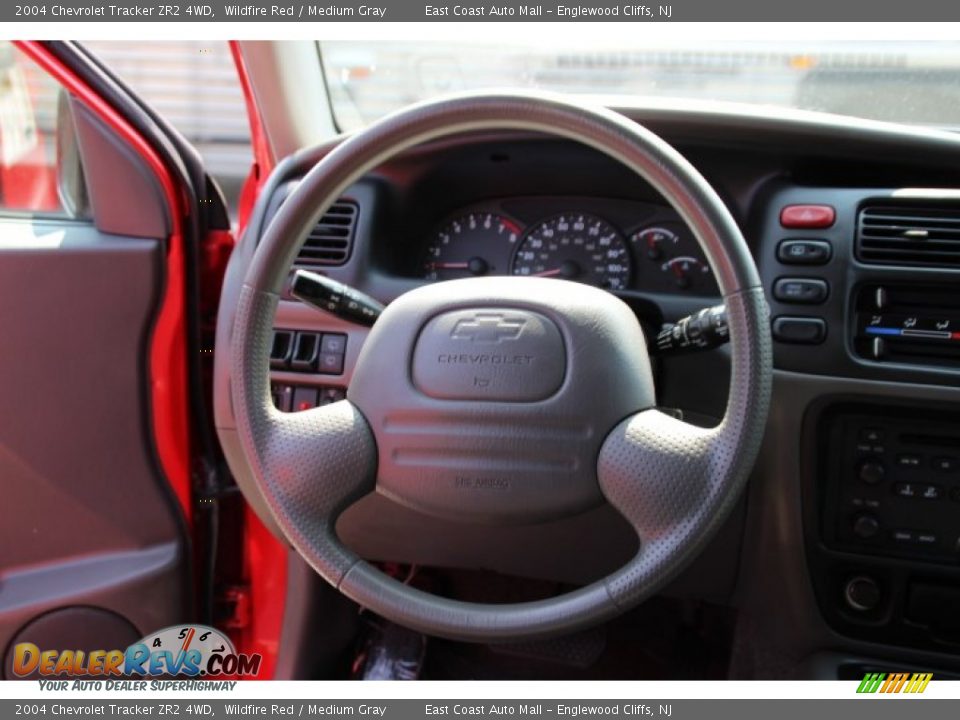 2004 Chevrolet Tracker ZR2 4WD Wildfire Red / Medium Gray Photo #12