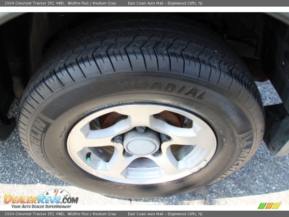 2004 Chevrolet Tracker ZR2 4WD Wildfire Red / Medium Gray Photo #20