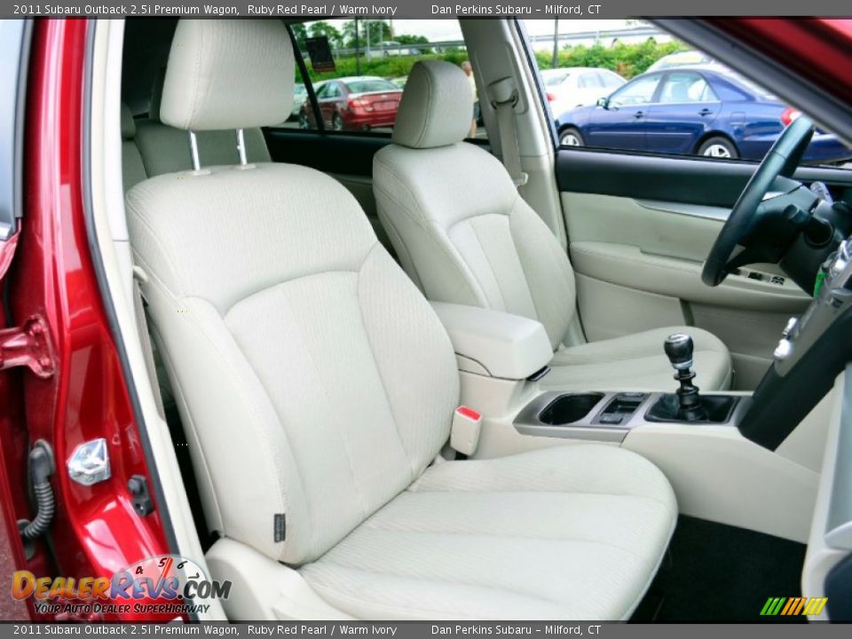 Front Seat of 2011 Subaru Outback 2.5i Premium Wagon Photo #15