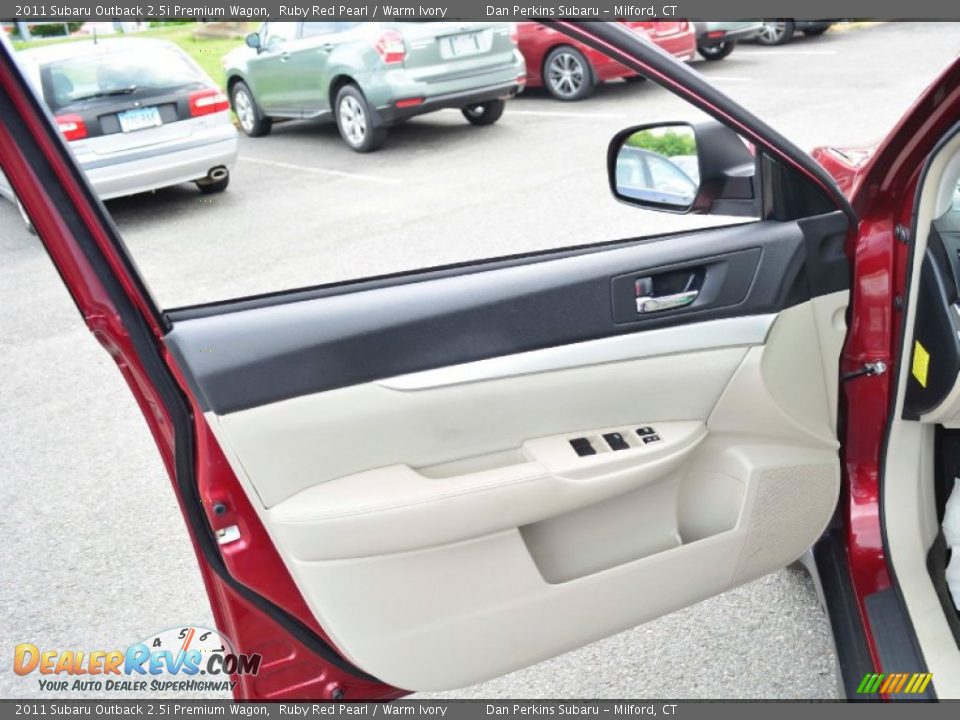 Door Panel of 2011 Subaru Outback 2.5i Premium Wagon Photo #21