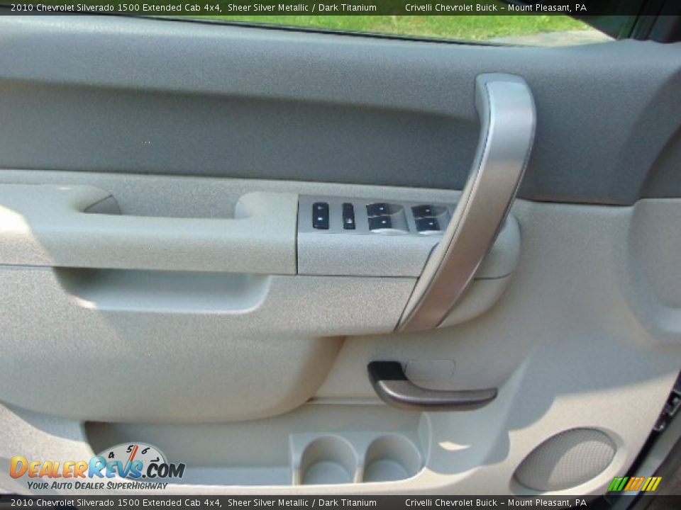 2010 Chevrolet Silverado 1500 Extended Cab 4x4 Sheer Silver Metallic / Dark Titanium Photo #18