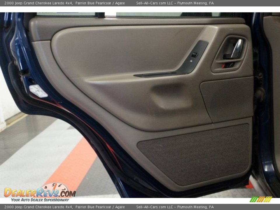 2000 Jeep Grand Cherokee Laredo 4x4 Patriot Blue Pearlcoat / Agate Photo #23