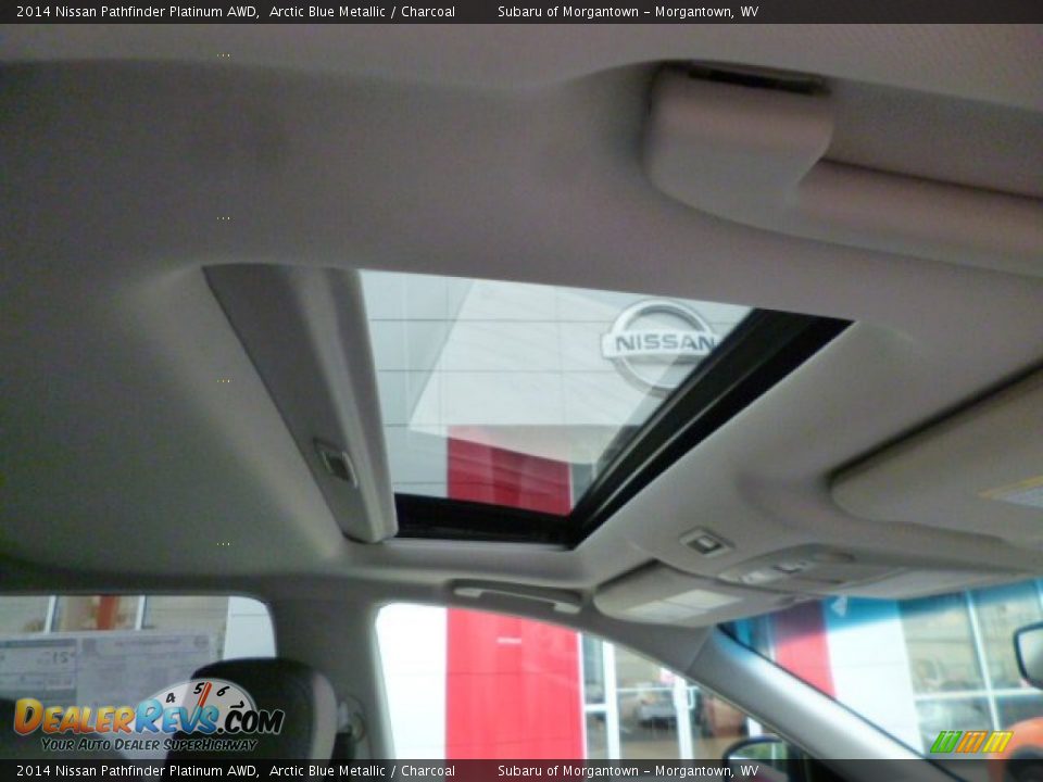2014 Nissan Pathfinder Platinum AWD Arctic Blue Metallic / Charcoal Photo #8