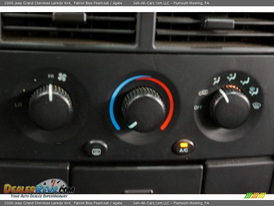 2000 Jeep Grand Cherokee Laredo 4x4 Patriot Blue Pearlcoat / Agate Photo #35