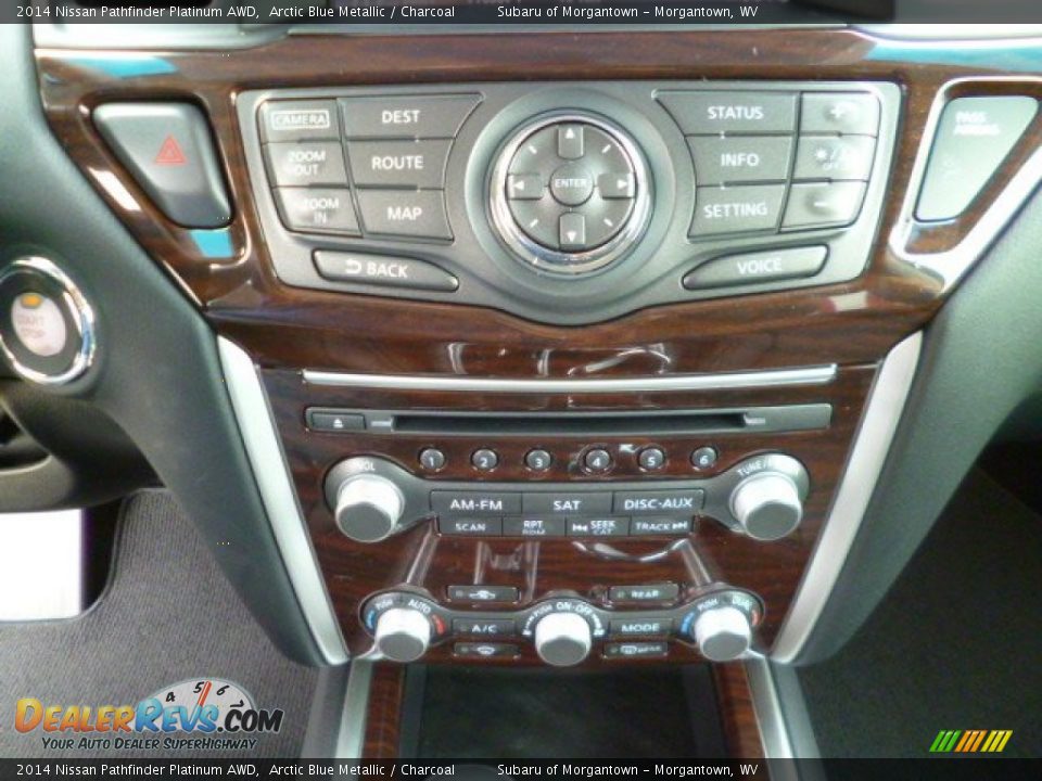 2014 Nissan Pathfinder Platinum AWD Arctic Blue Metallic / Charcoal Photo #18