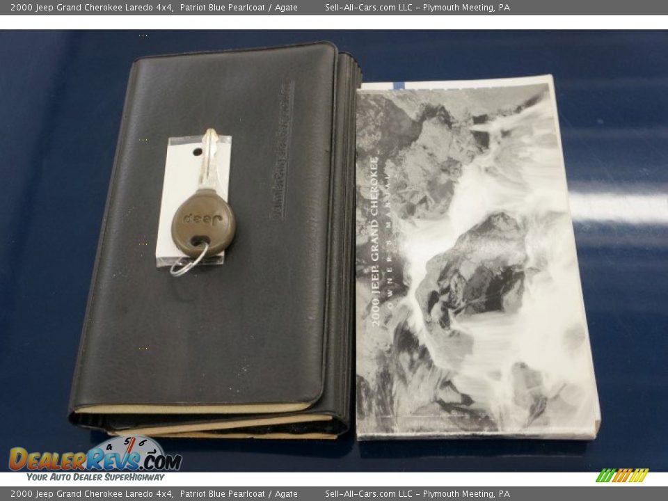 2000 Jeep Grand Cherokee Laredo 4x4 Patriot Blue Pearlcoat / Agate Photo #36