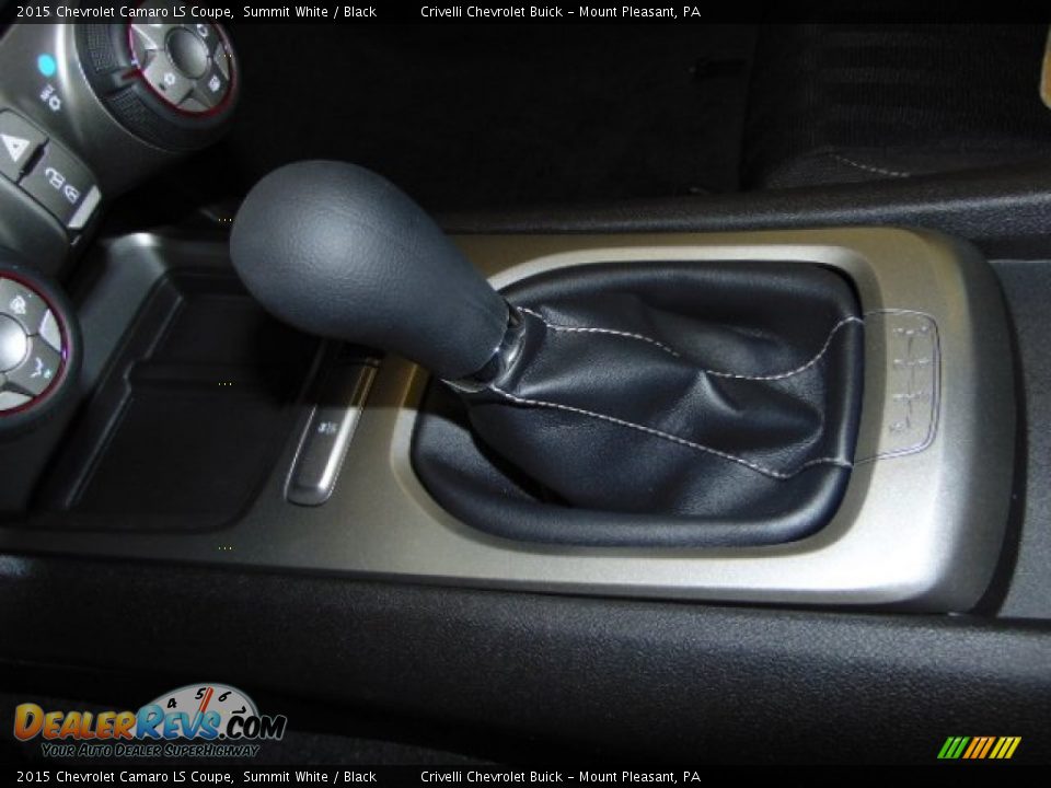 2015 Chevrolet Camaro LS Coupe Shifter Photo #13