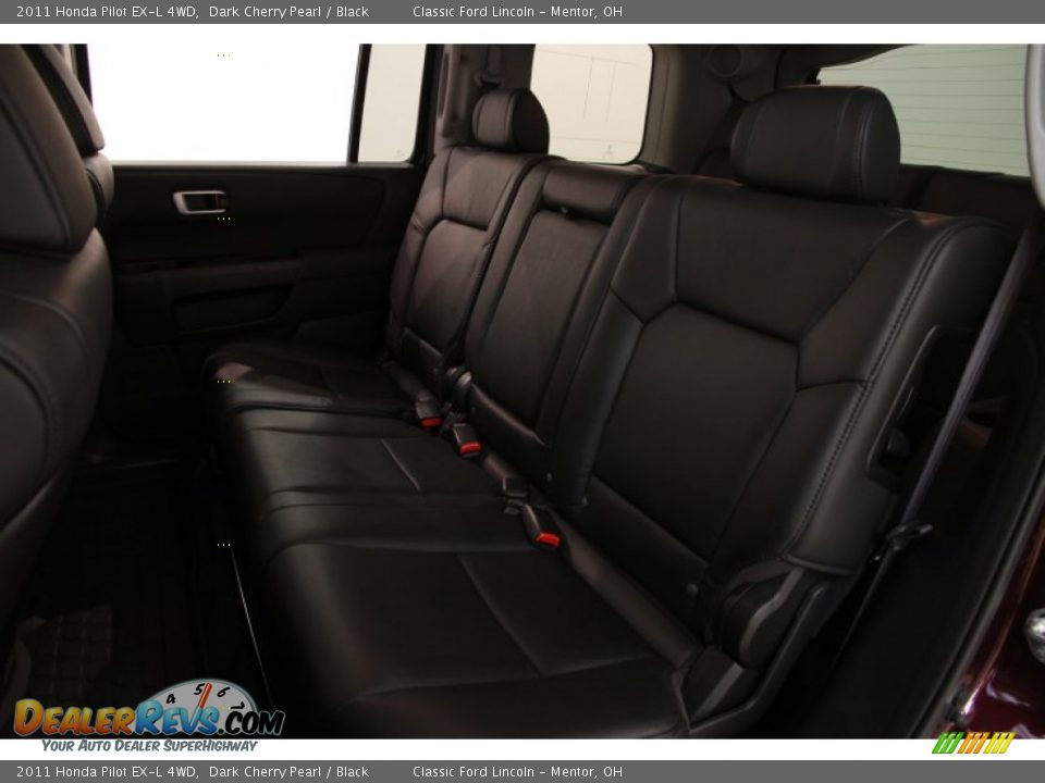 2011 Honda Pilot EX-L 4WD Dark Cherry Pearl / Black Photo #17