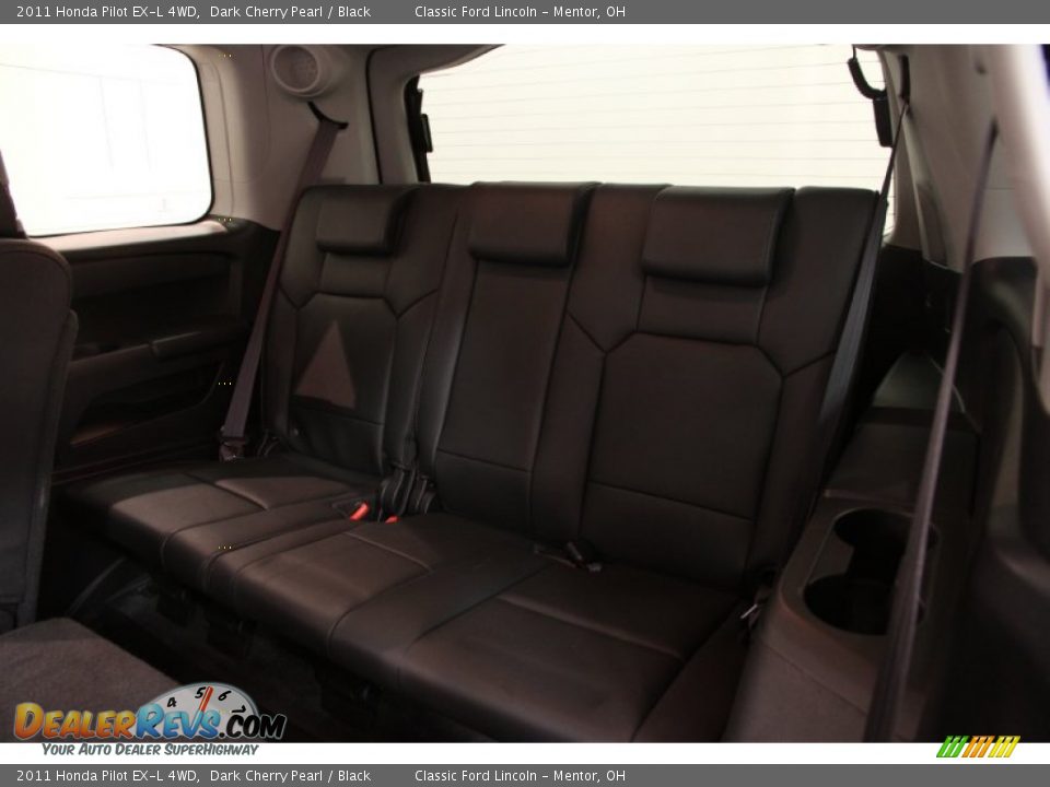 2011 Honda Pilot EX-L 4WD Dark Cherry Pearl / Black Photo #18