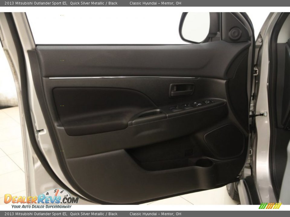 2013 Mitsubishi Outlander Sport ES Quick Silver Metallic / Black Photo #4