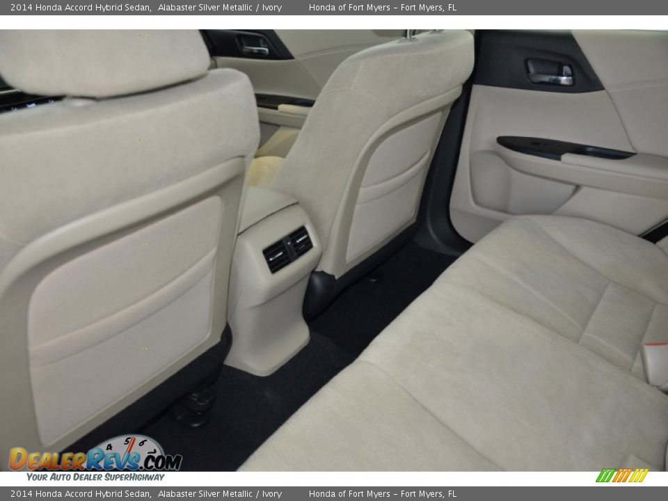 2014 Honda Accord Hybrid Sedan Alabaster Silver Metallic / Ivory Photo #22