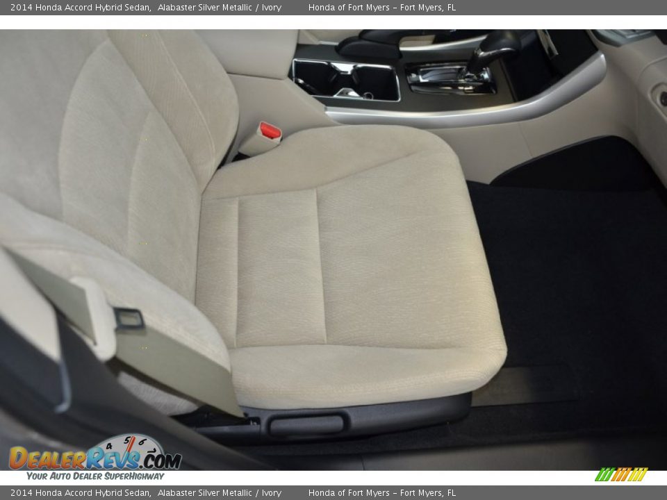 2014 Honda Accord Hybrid Sedan Alabaster Silver Metallic / Ivory Photo #26