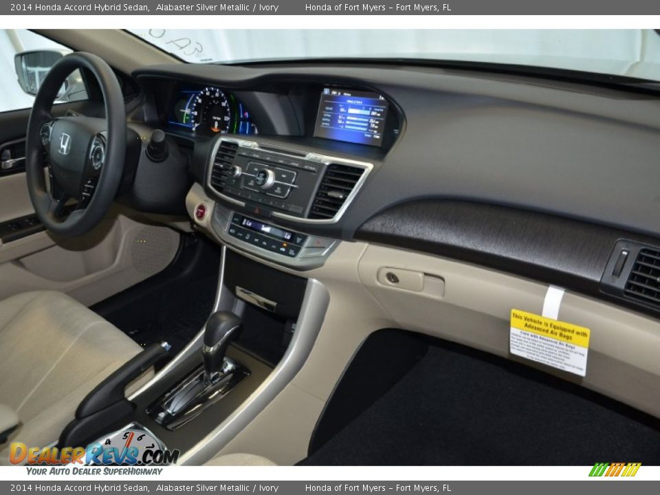 2014 Honda Accord Hybrid Sedan Alabaster Silver Metallic / Ivory Photo #27