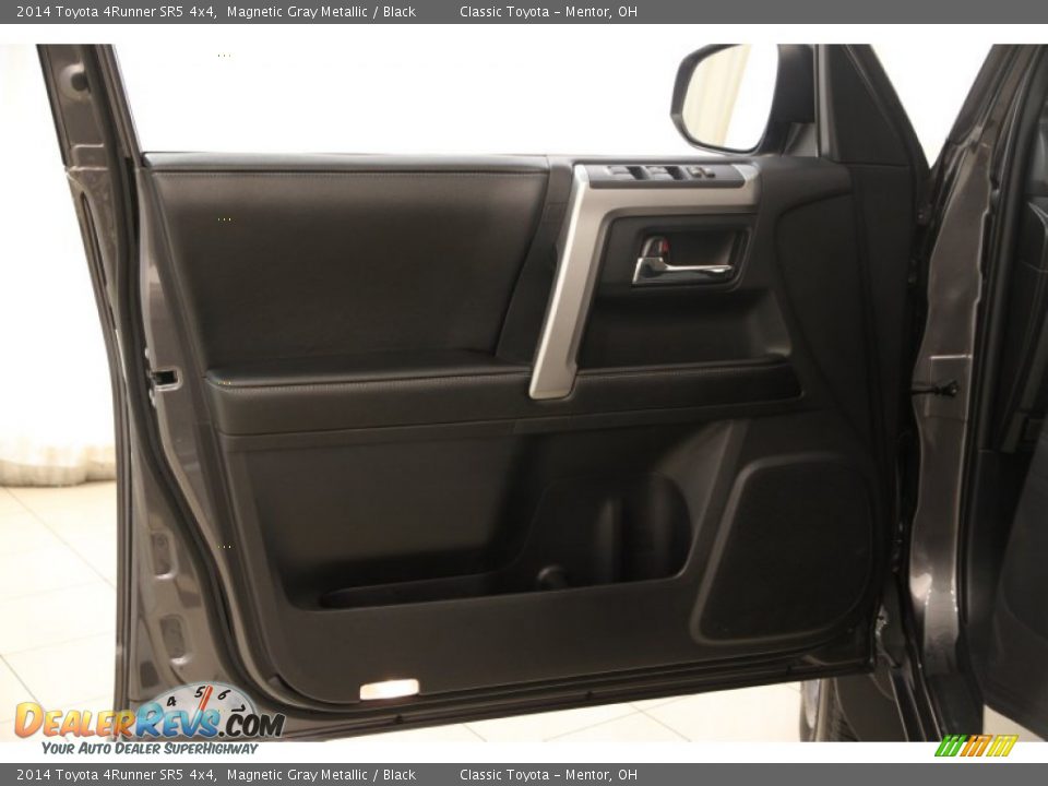 2014 Toyota 4Runner SR5 4x4 Magnetic Gray Metallic / Black Photo #4